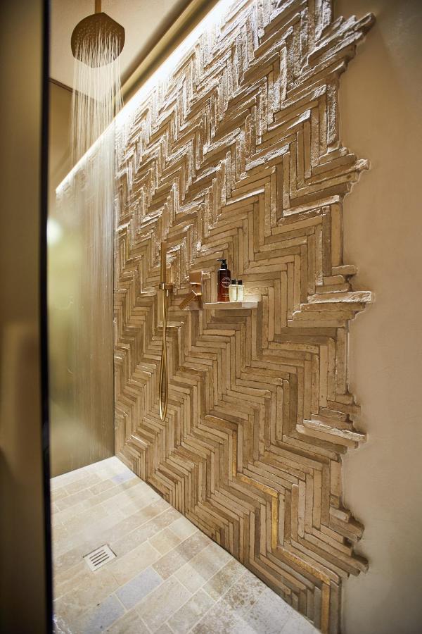 One Suite San Marino Bagian luar foto