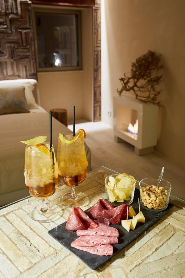 One Suite San Marino Bagian luar foto